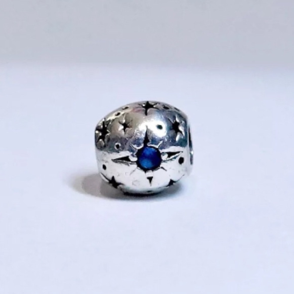 Disney Dreams Really Do Come True Chamilia Bead